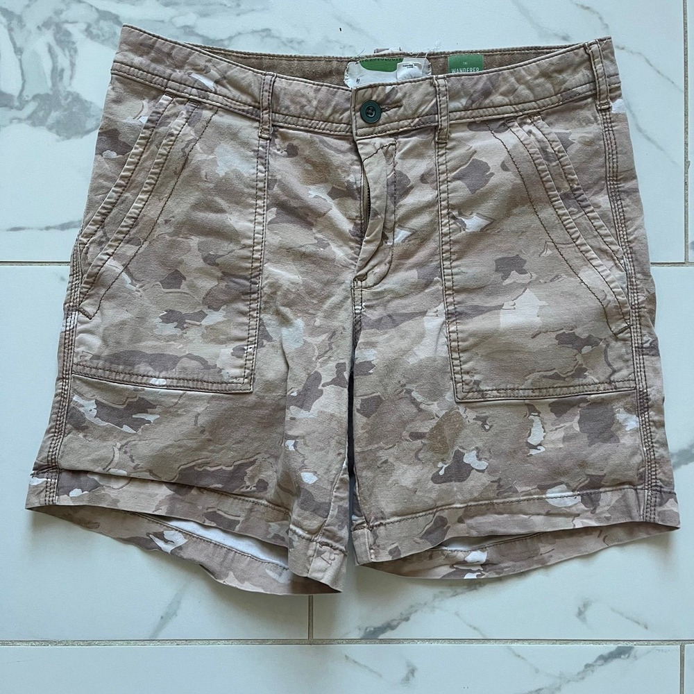 Anthropologie The Wanderer tan camouflage shorts sz 28